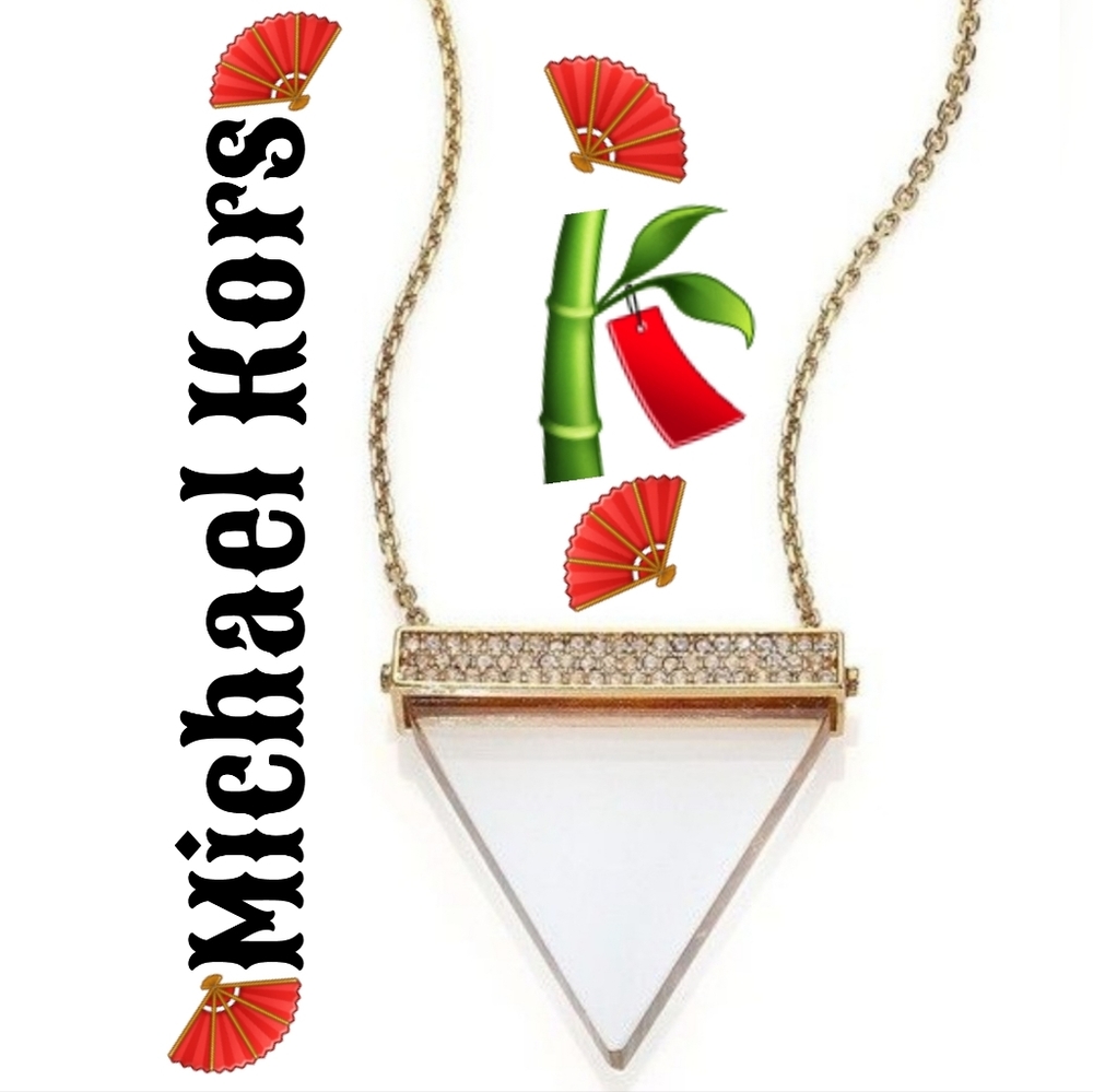 🎋Michael Kors Triangle Crystal Pendant